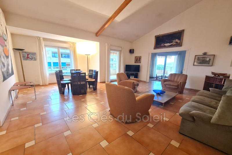Appartement - 183 m² - 5 pièces
