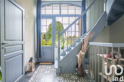 Maison - 227 m² - 8 pièces