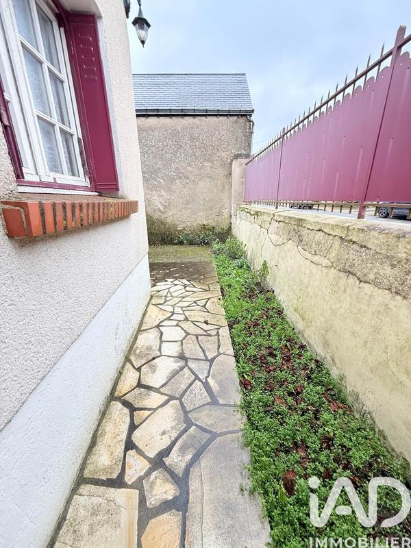 Maison - 93 m² - 4 pièces