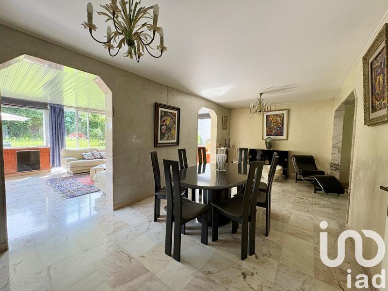 Maison - 135 m² - 8 pièces