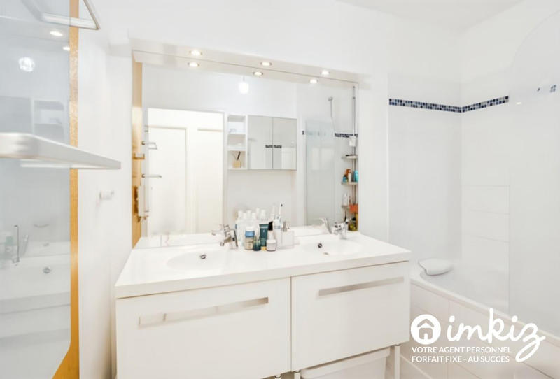 Appartement - 85 m² - 4 pièces