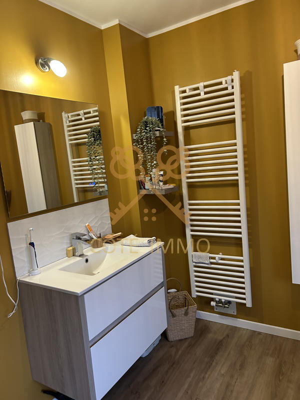 Maison - 118 m² - 4 pièces