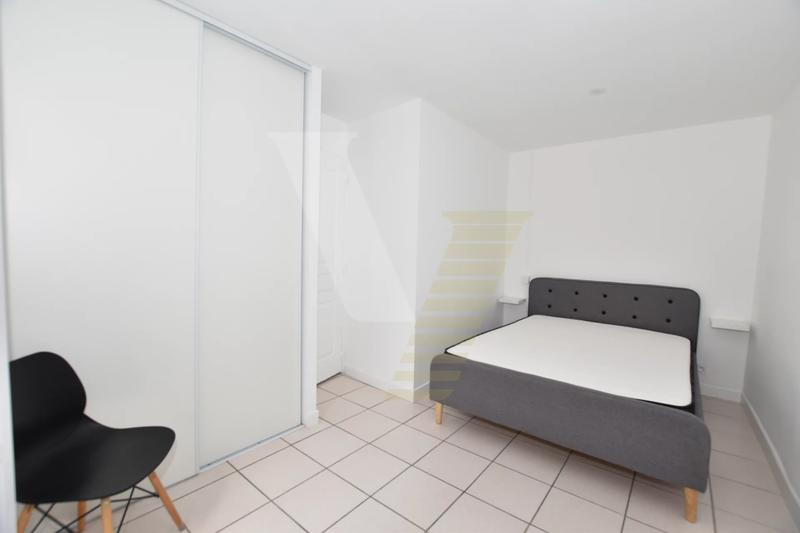 Immeuble - 150 m² - 9 pièces