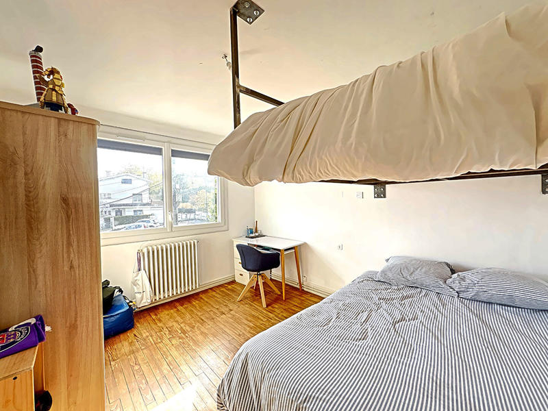 Maison - 102 m² - 5 pièces