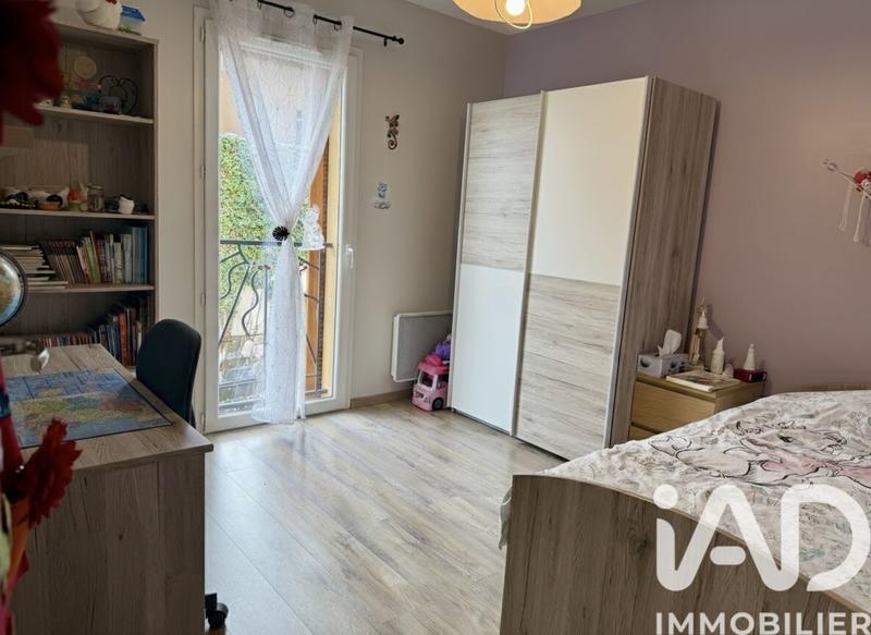 Maison - 92 m² - 5 pièces