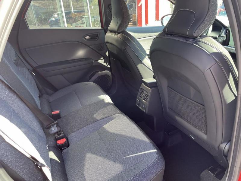 Renault Captur Techno Tce 90 - Garantie Constructeur Disponible de suite en boite manuelle