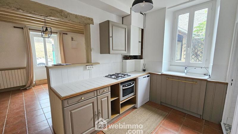 Maison - 80 m² - 4 pièces