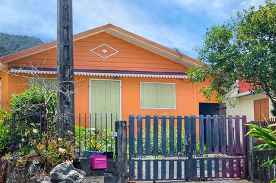 Maison - 182 m² - 8 pièces