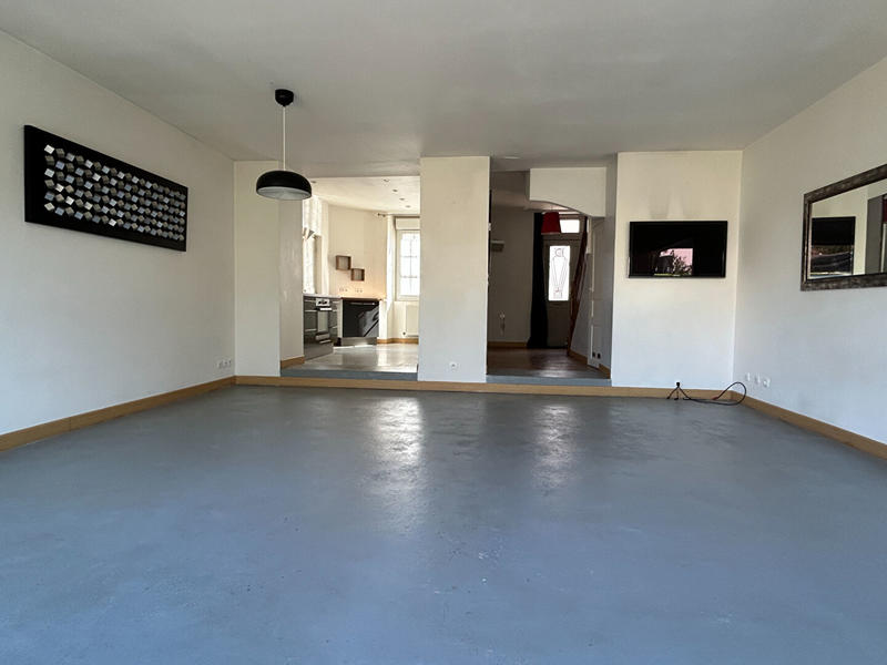 Maison - 101 m² - 5 pièces