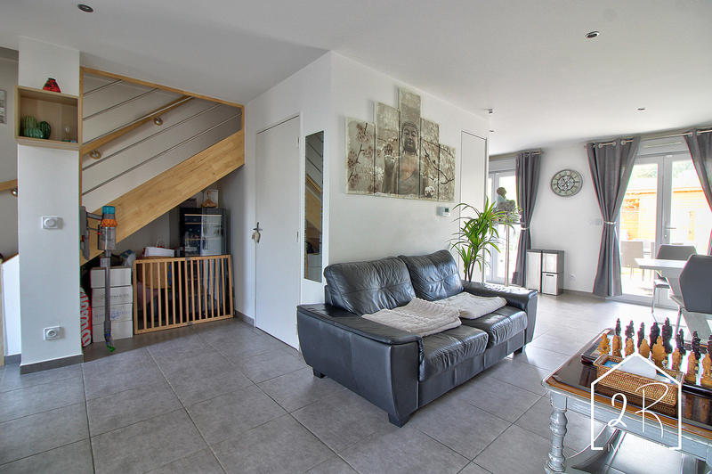 Maison - 76 m² - 4 pièces