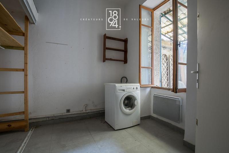 Studio - 27 m² - 2 pièces