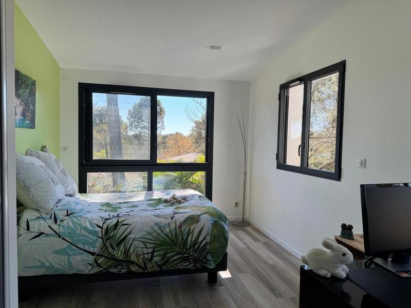 Maison - 238 m² - 7 pièces