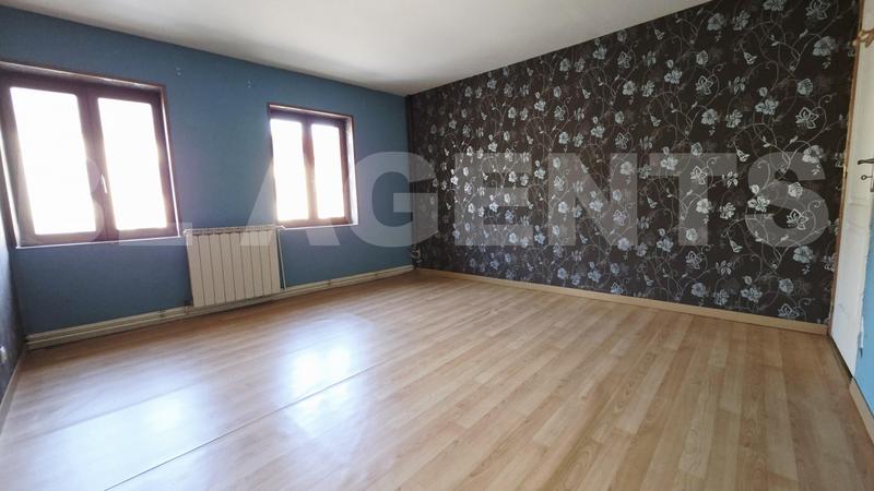 Maison - 149 m² - 6 pièces