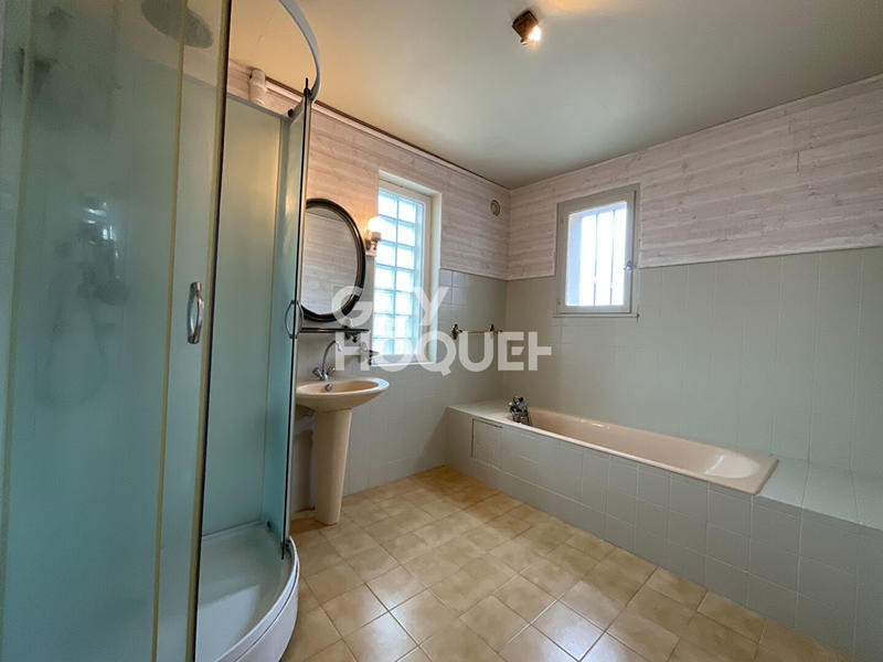 Maison - 106 m² - 5 pièces