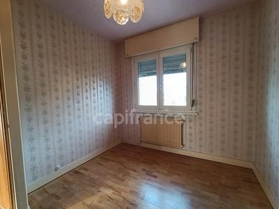 Maison de ville - 76 m² - 5 pièces