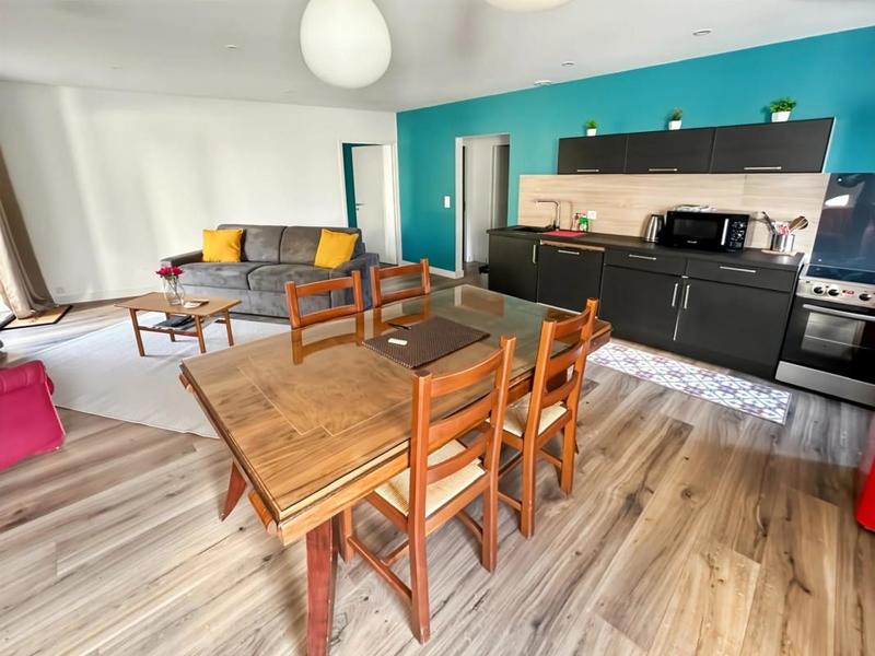 Maison - 400 m² - 15 pièces