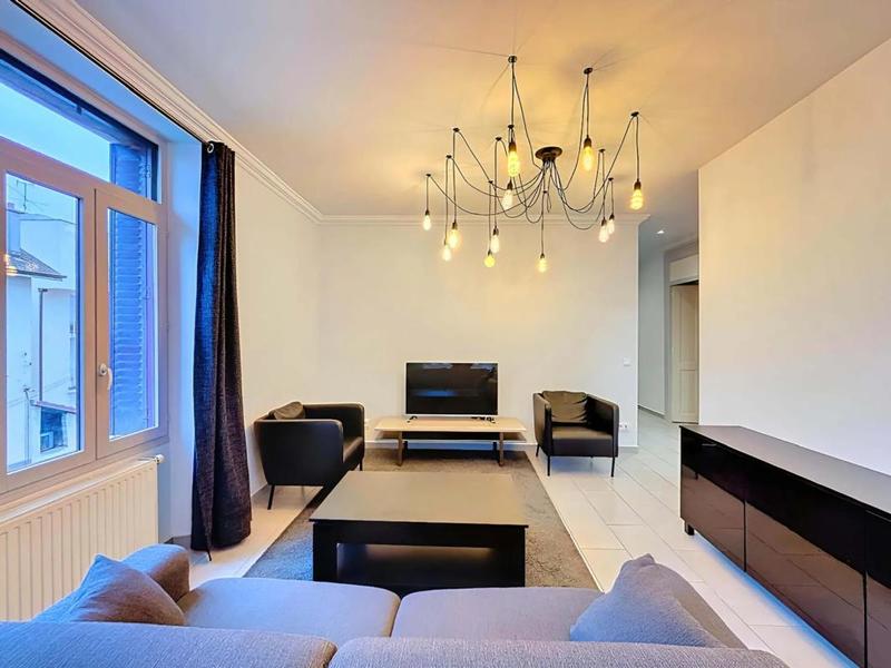 Appartement - 81 m² - 3 pièces