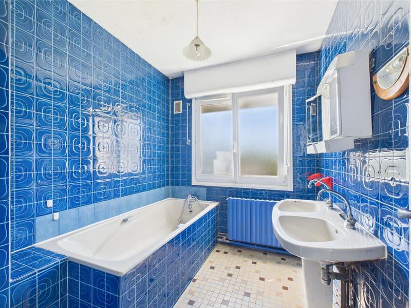 Maison - 77 m² - 4 pièces