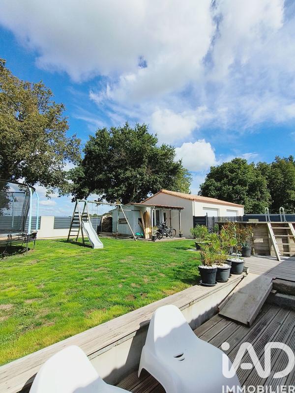 Maison - 170 m² - 8 pièces