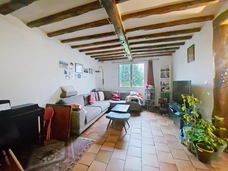 Maison - 210 m² - 10 pièces