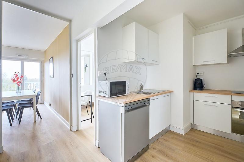 Appartement - 103 m² - 6 pièces