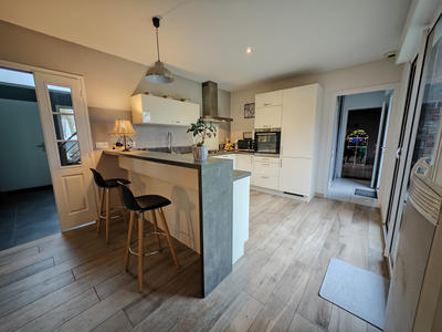 Maison - 164 m² - 6 pièces