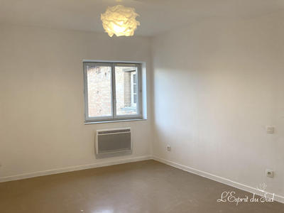 Appartement - 99 m² - 4 pièces