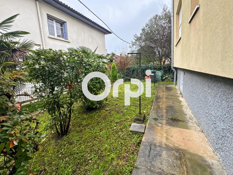 Maison - 178 m² - 8 pièces