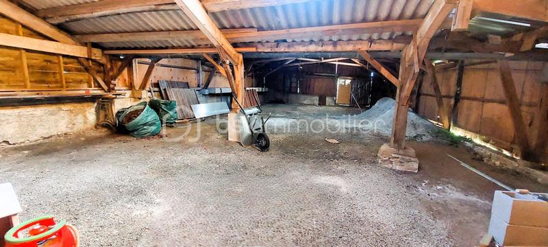 Maison de village - 180 m² - 13 pièces