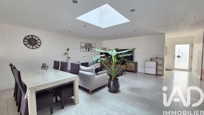 Maison - 141 m² - 5 pièces