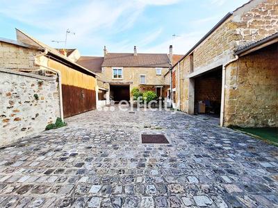 Maison - 185 m² - 8 pièces