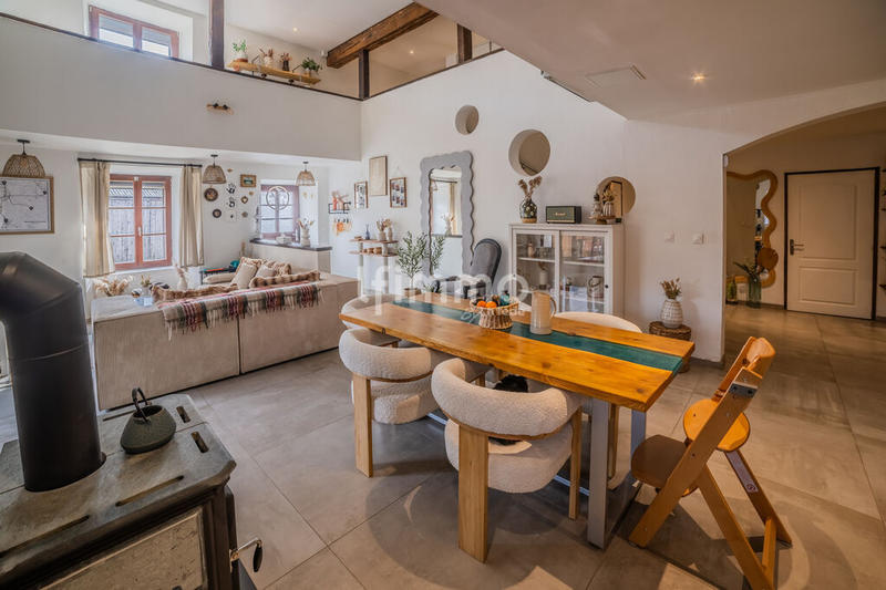 Maison de campagne - 200 m² - 5 pièces