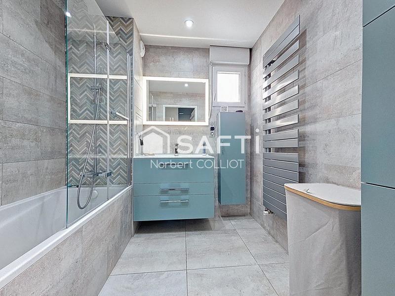 Appartement - 82 m² - 4 pièces