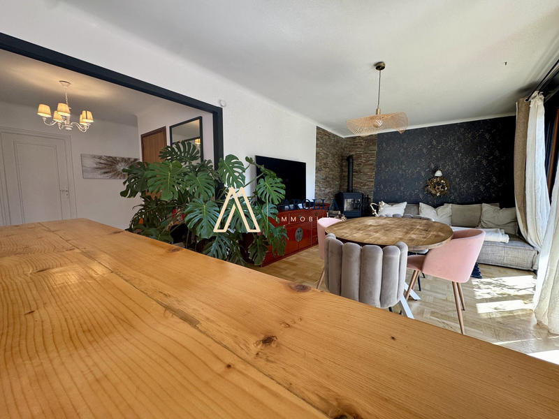 Appartement - 84 m² - 4 pièces