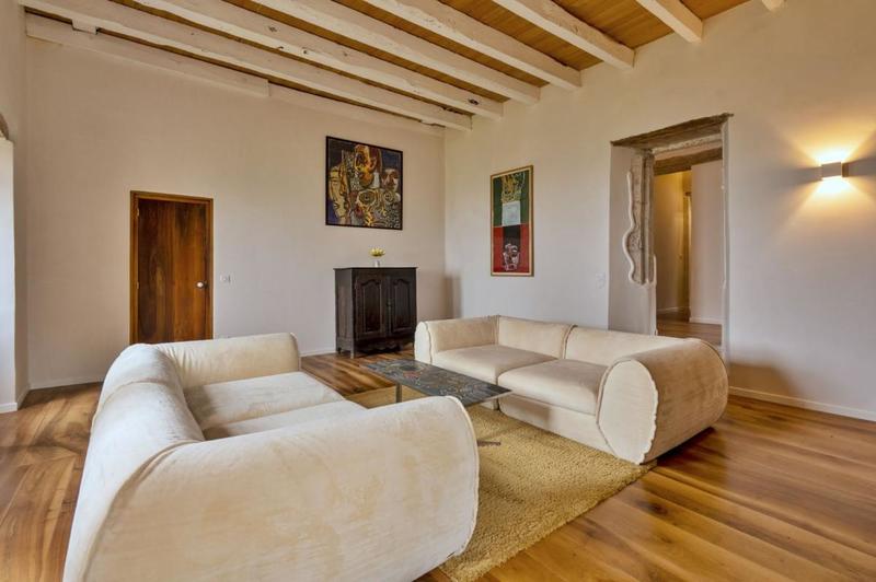 Château - 1 200 m² - 35 pièces