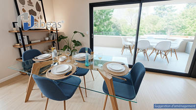 Appartement - 99 m² - 4 pièces