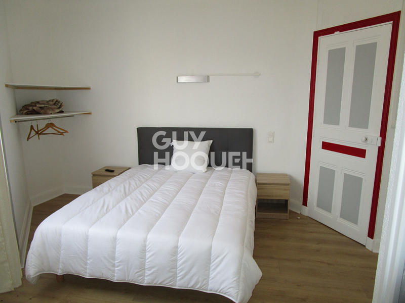 Maison - 525 m² - 14 pièces