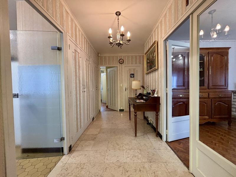 Maison - 136 m² - 5 pièces