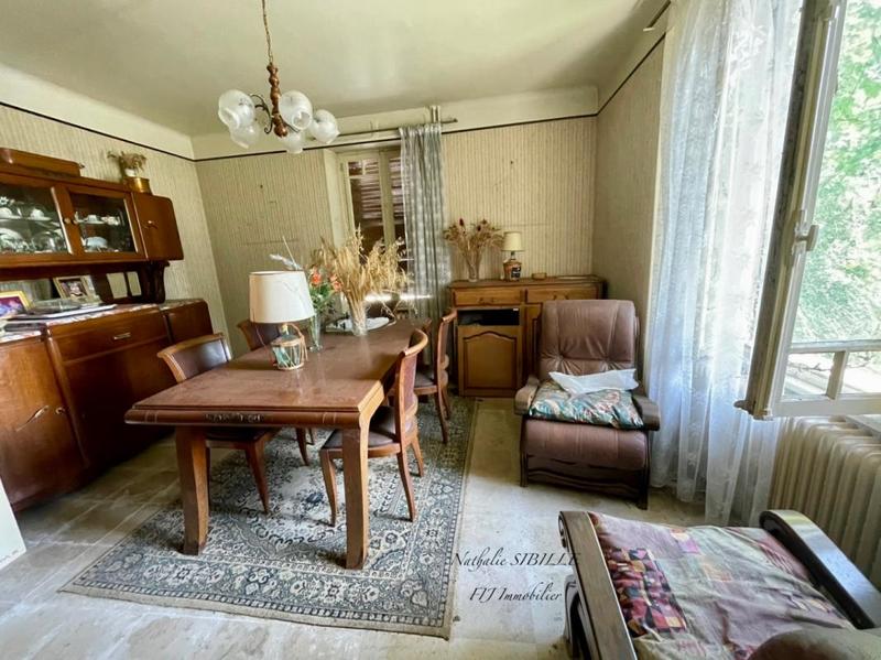 Maison - 346 m² - 15 pièces