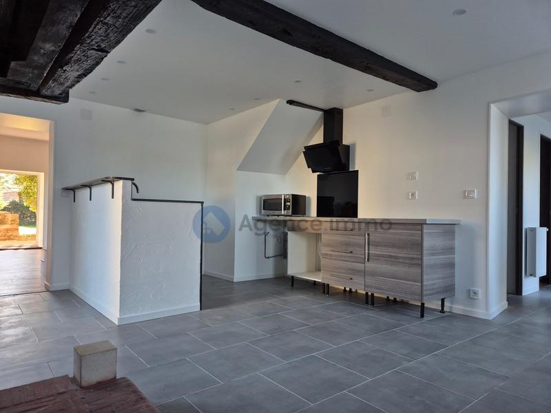 Maison traditionnelle - 140 m² - 4 pièces