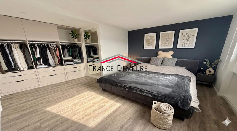 Appartement - 75 m² - 3 pièces