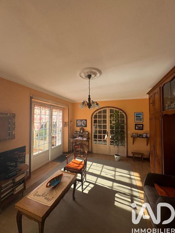 Maison de ville - 128 m² - 9 pièces