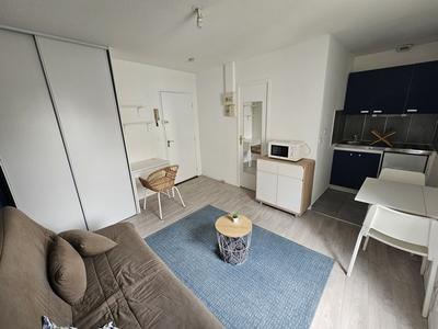 Studio - 18 m² - 1 pièce