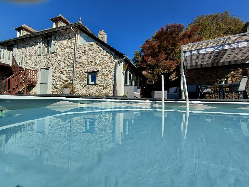 Maison - 151 m² - 6 pièces