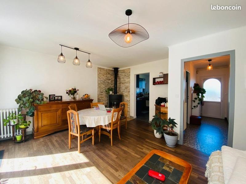 Maison - 130 m² - 7 pièces