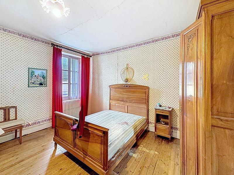 Maison - 203 m² - 6 pièces