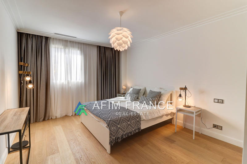 Maison - 148 m² - 5 pièces