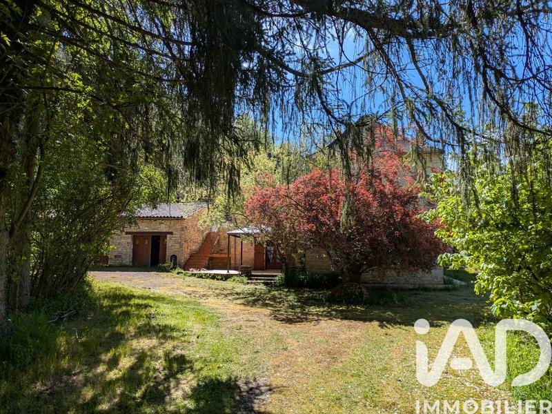 Maison - 160 m² - 5 pièces