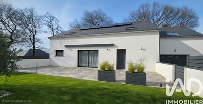 Maison - 105 m² - 5 pièces