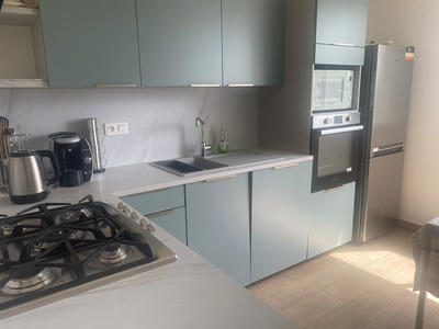 Appartement - 90 m² - 4 pièces